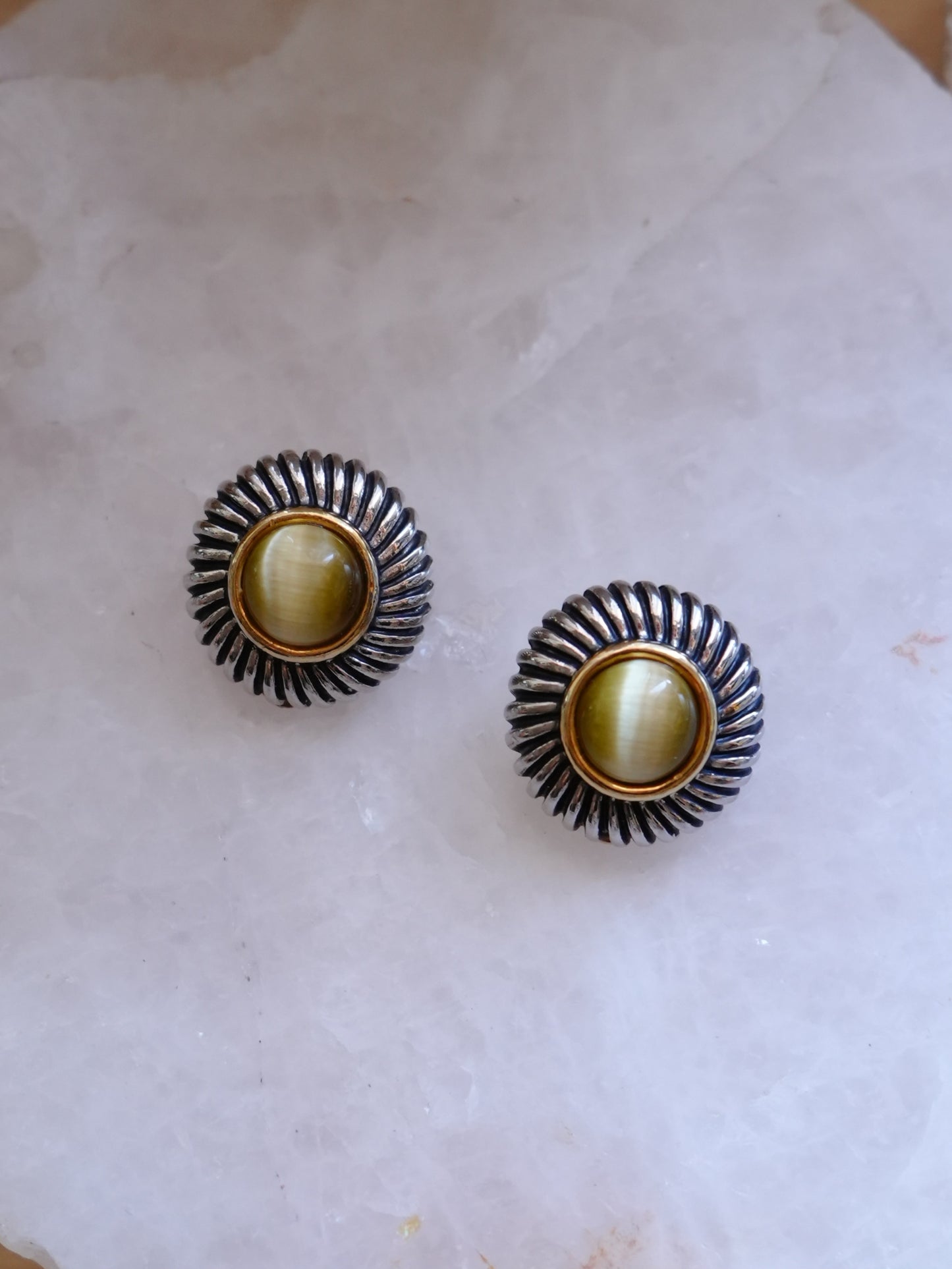Vintage Cat Eye Earrings