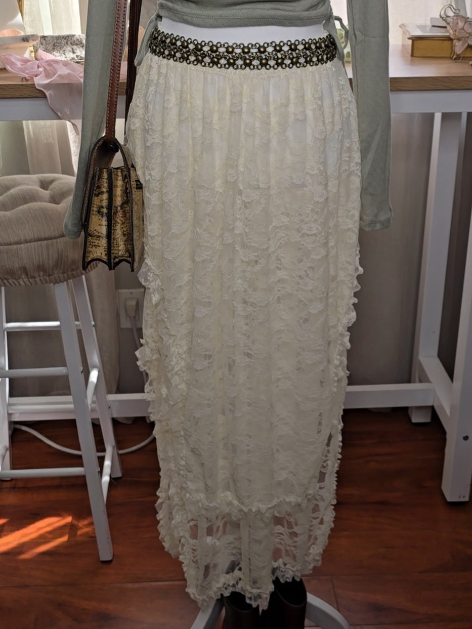 Lace maxi