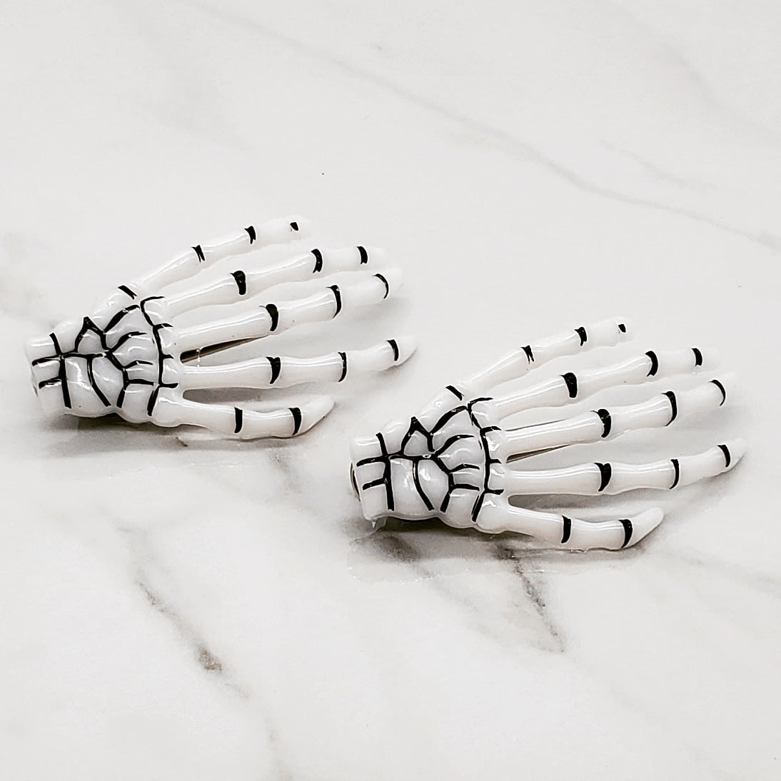 Skeleton Hand - Hair Clip