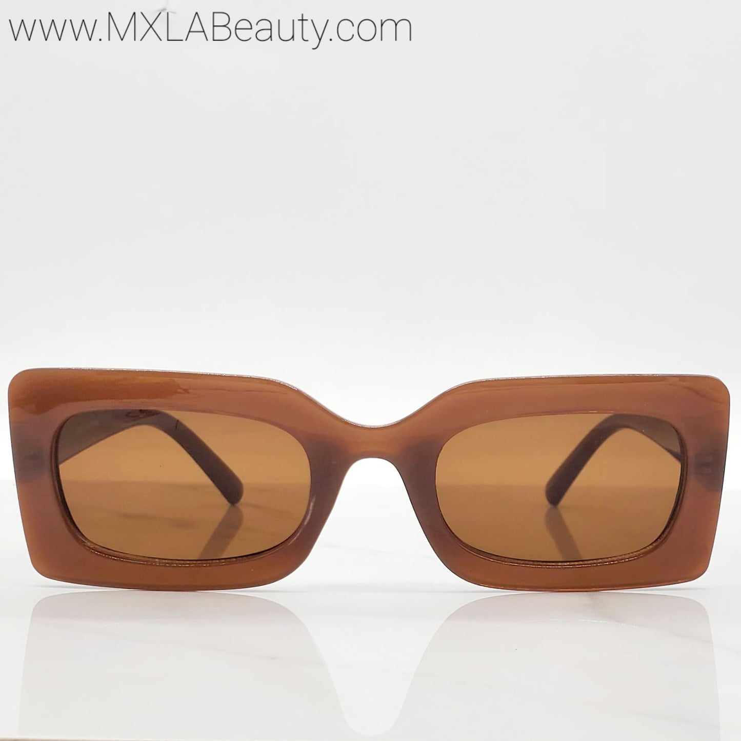 Kiss Me More▪︎Sunnies