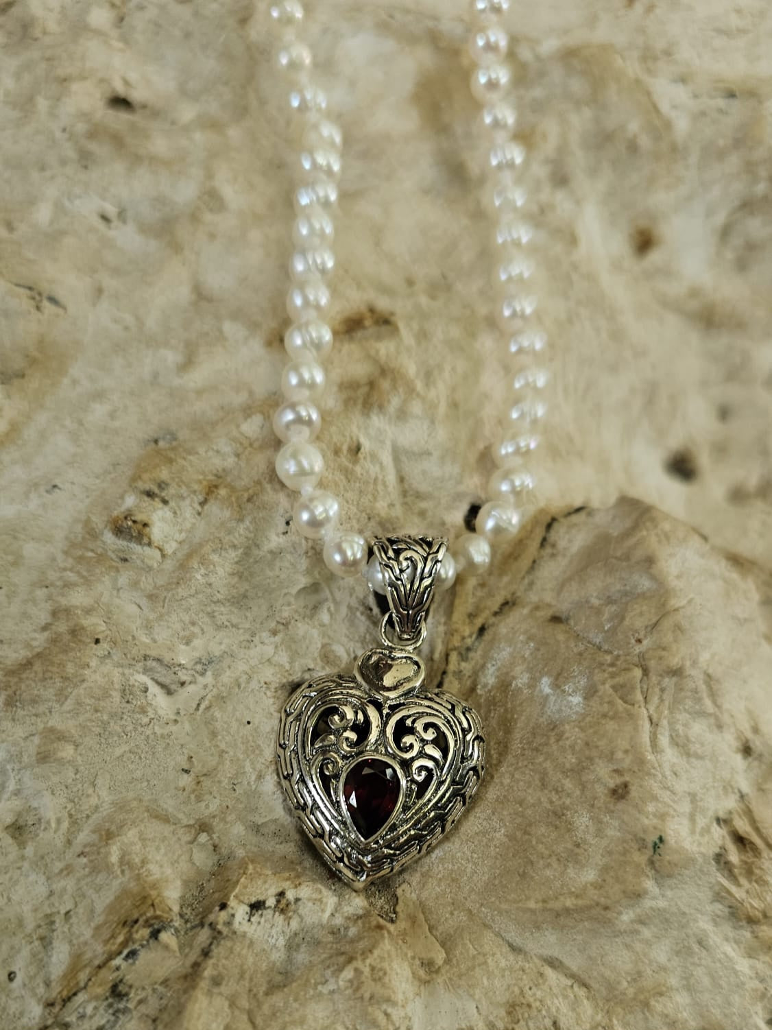 Lovergirl | Bali gem heart necklace