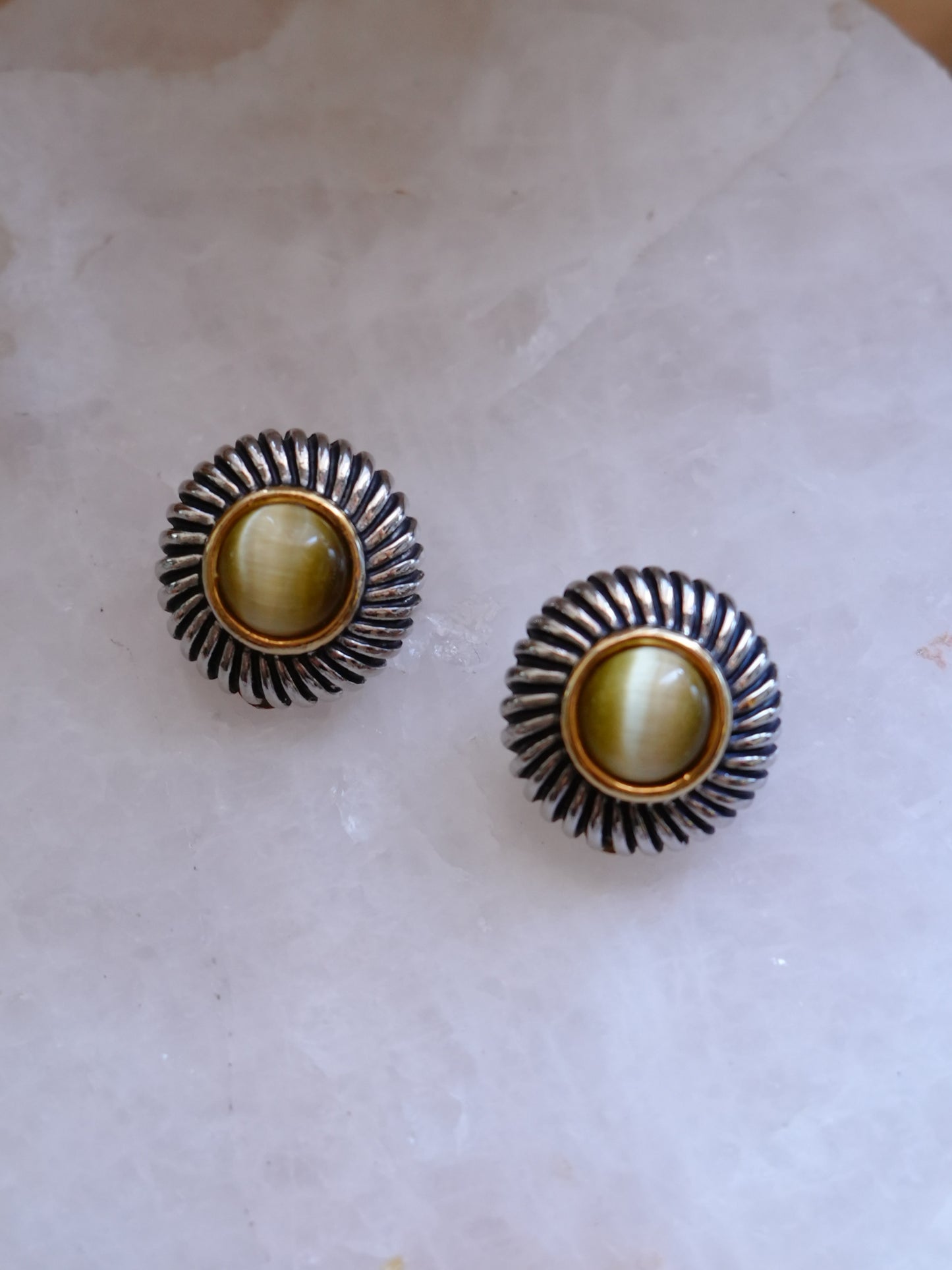 Vintage Cat Eye Earrings