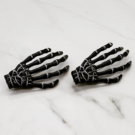 Skeleton Hand - Hair Clip